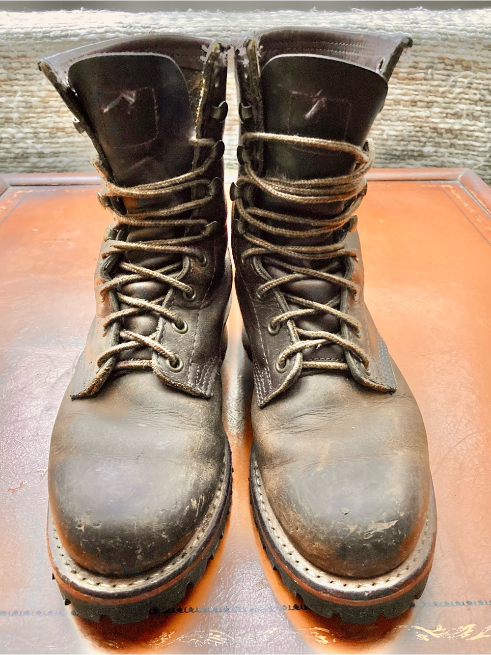 Frye Women's Logger Boots 8 - Picture 6 of 14